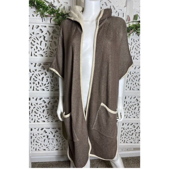 Soft Surroundings Tops - Soft Surroundings Women’s Missy One Size Brown Hoodie Poncho Cape